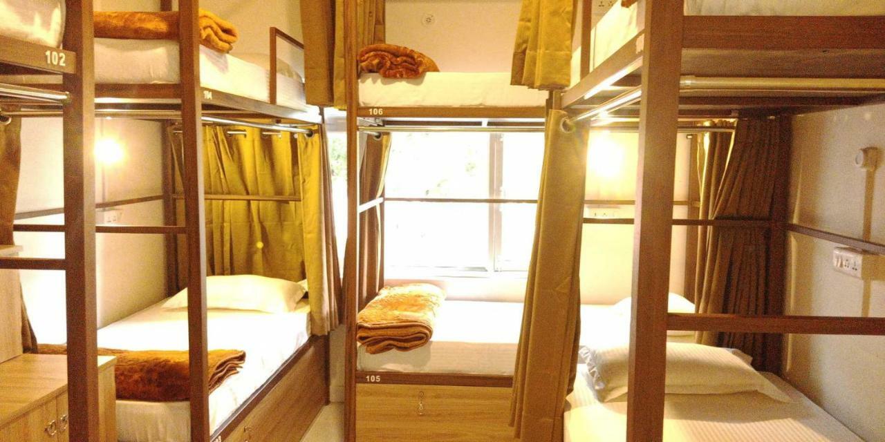 Banaras Hostel Kakarmatha Экстерьер фото